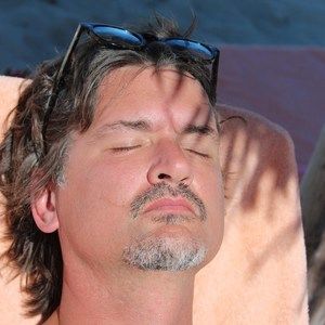 Meet your Posher, Marc